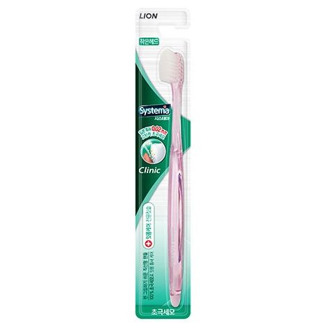 Lion Oral Care Systema Clinic Compact Toothbrush  Зубная щетка 